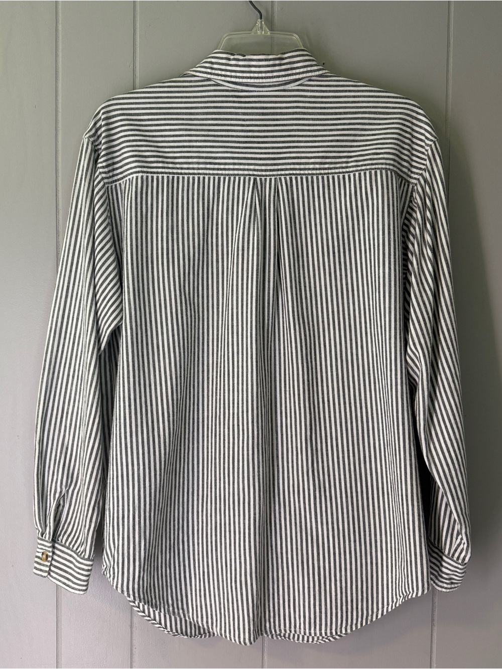 Casey & Max Halloween Embroidered Haunted House Stripe Button Shirt Size Small - Picture 5 of 11